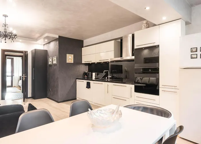 アパート Aquamarine 2