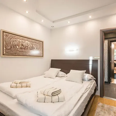 Aquamarine 2 Апартаменти Варна