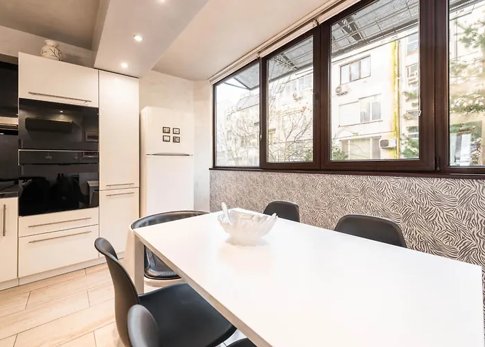 Διαμέρισμα Aquamarine 2 *