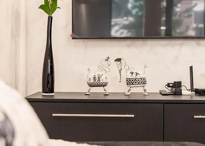 Aquamarine 2 * Βάρνα